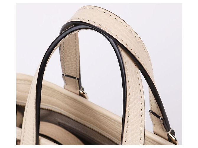 Gucci Piccola borsa a tracolla con zip in tessuto GG bianco - vista 5