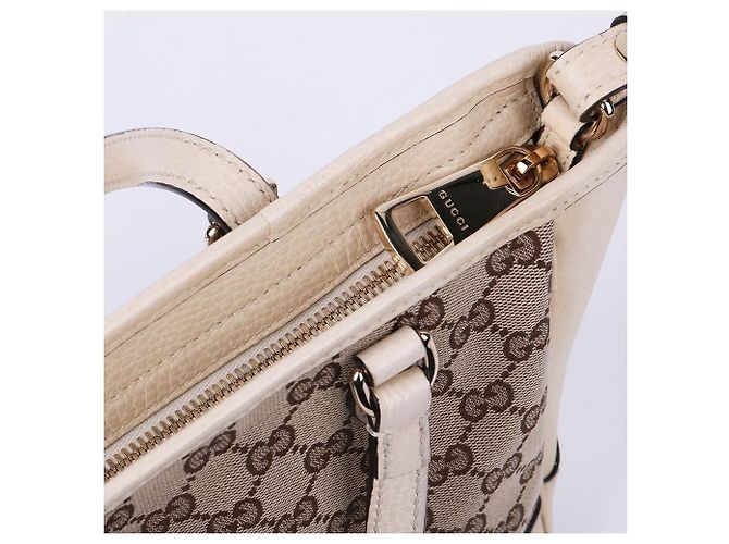 Gucci Piccola borsa a tracolla con zip in tessuto GG bianco - vista 6