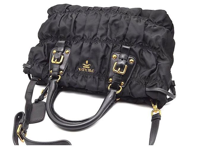 Prada Tote e borsa a tracolla in Tessuto Gaufre Nero - vista 6