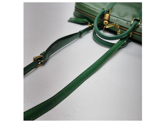Louis Vuitton Mallette Epi Document Vert Unisexe (Mallette de Qualité Supérieure, Set Complet Article Rare) - vue 13