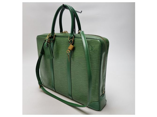 Louis Vuitton Mallette Epi Document Vert Unisexe (Mallette de Qualité Supérieure, Set Complet Article Rare) - vue 6