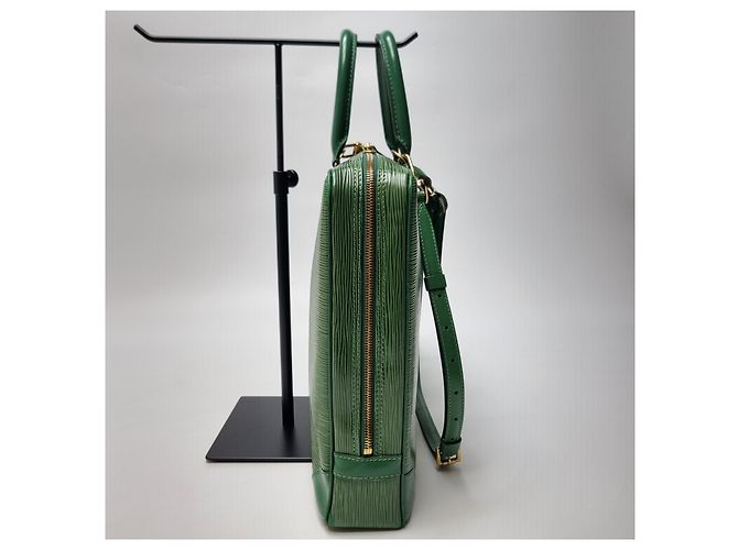 Louis Vuitton Mallette Epi Document Vert Unisexe (Mallette de Qualité Supérieure, Set Complet Article Rare) - vue 8