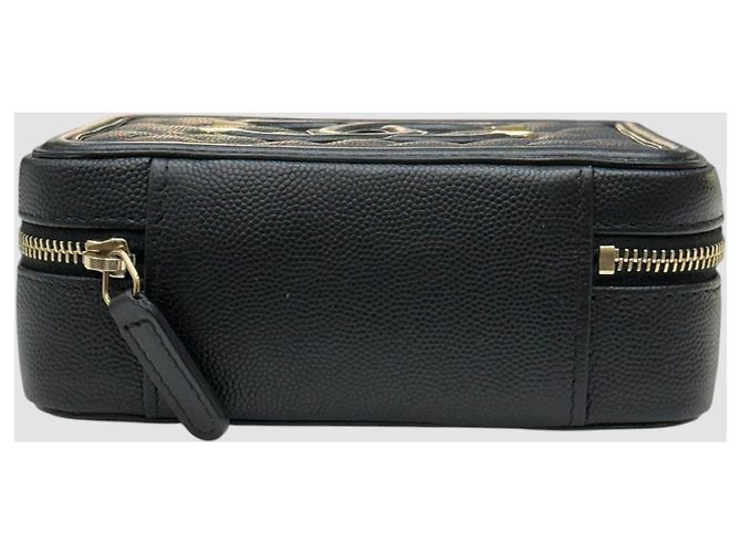 Chanel Piccola borsa a tracolla Cosmetic in serie Caviar nero - vista 7