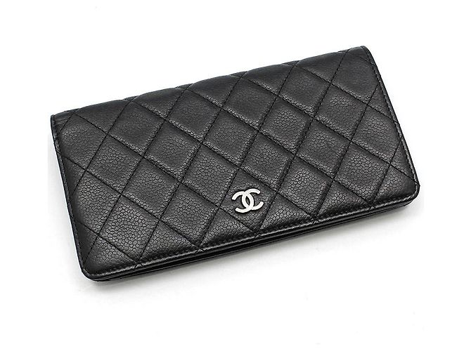 Chanel Long Portefeuille Flap Classique Intemporel en Caviar Souple Argent - vue 3
