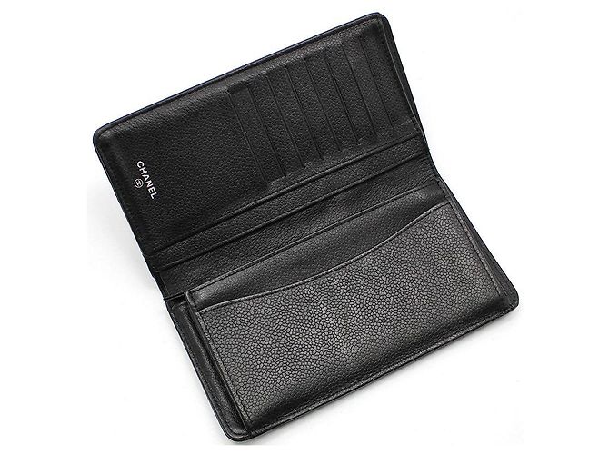 Chanel Long Portefeuille Flap Classique Intemporel en Caviar Souple Argent - vue 5