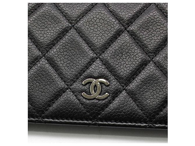 Chanel Long Portefeuille Flap Classique Intemporel en Caviar Souple Argent - vue 9
