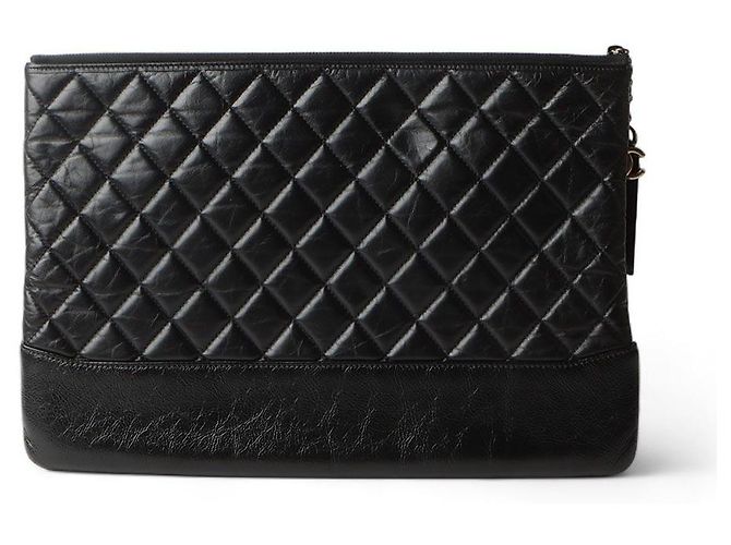 Chanel Clutch Gabrielle Large Negro - vista 2