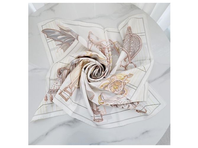 Hermès Sciarpa in seta quadrata Tous en Selle Multicolore - vista 8