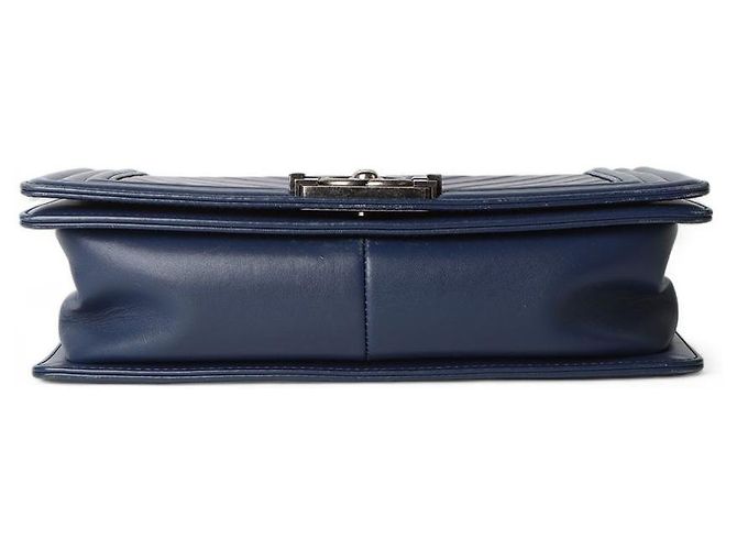 Chanel Borsa Boy in pelle di vitello Chevron Medium Argento Blu - vista 5