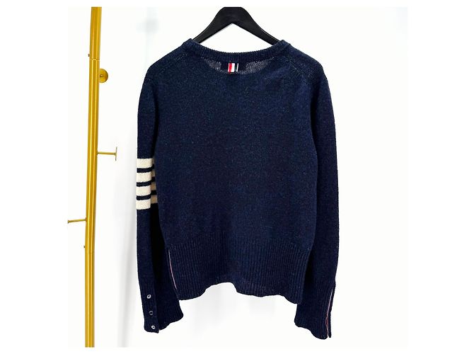 Thom Browne Strickpullover aus Wolle mit Rundhalsausschnitt und diagonalen Streifen in Navy Blau - Ansicht 3