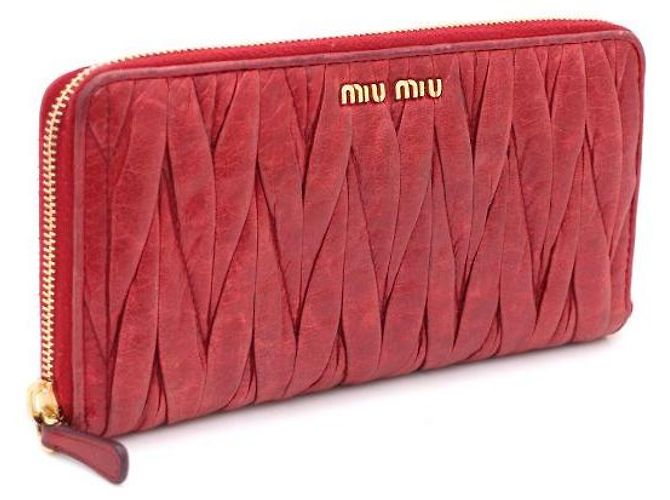 Miu Miu Cartera larga de piel napa acolchada Roja - vista 2
