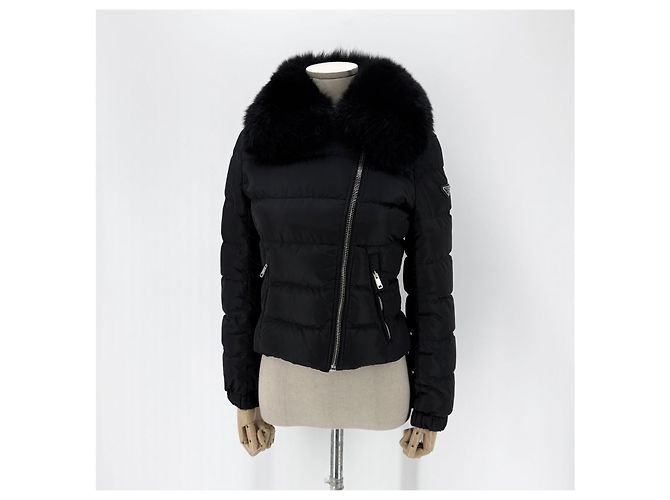 Double Prada Kurze gesteppte Damenjacke aus Nylon mit Triangle-Logo - Ansicht 2