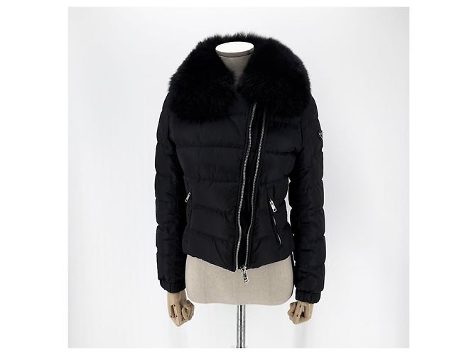 Double Prada Kurze gesteppte Damenjacke aus Nylon mit Triangle-Logo - Ansicht 3