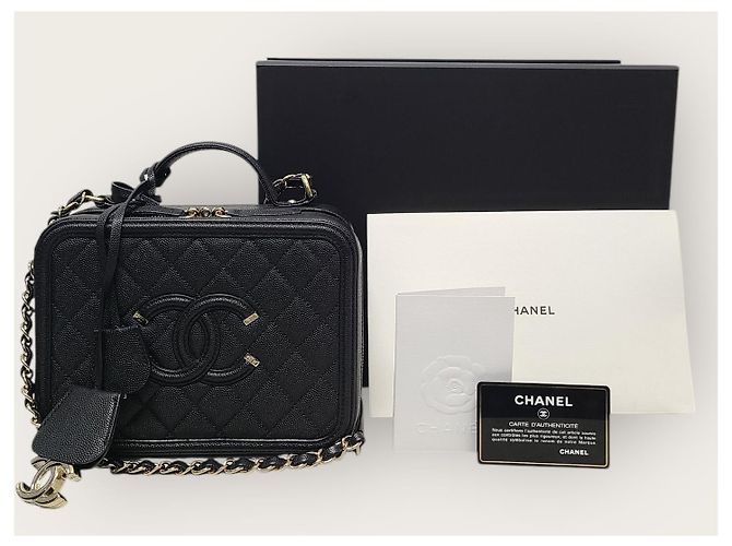 Chanel Borsa Tote con Manico Superiore e Spalla Black Caviar Gold-tone Cosmetic Medium Nero - vista 7