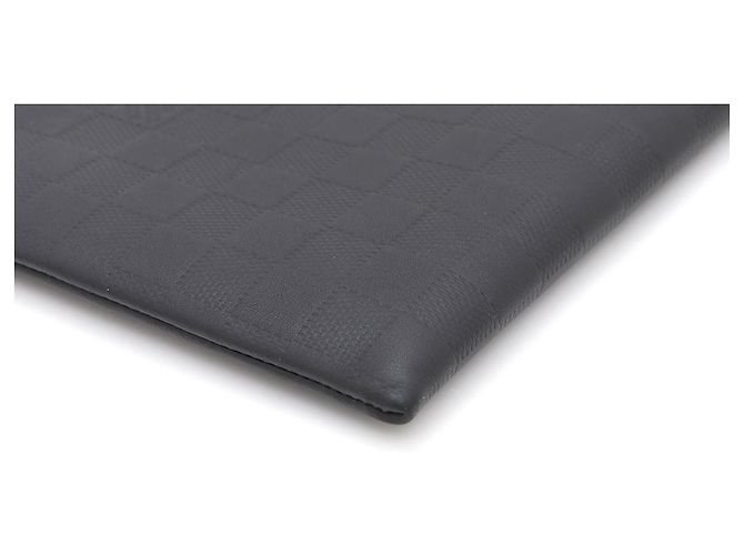 Louis Vuitton Pochette To Go Damier Infini Graphite Nero - vista 5