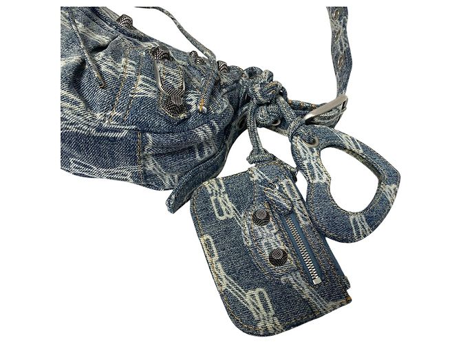 Balenciaga Borsa a tracolla e a spalla Le Cagole in denim Monogram XS Blu - vista 6
