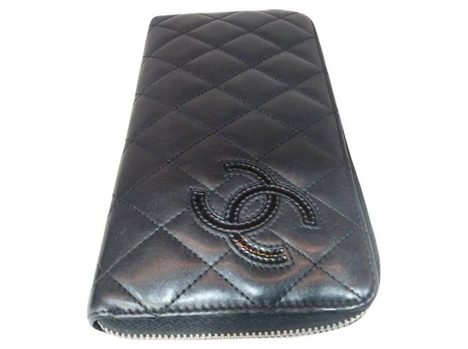 Chanel Cartera larga con cremallera de piel de cordero negra Serie Negro - vista 3