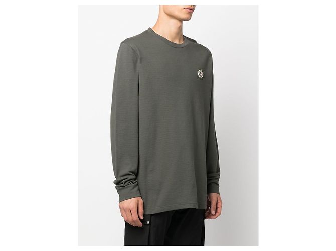 Moncler Camiseta de algodão com patch de logo - vista 3