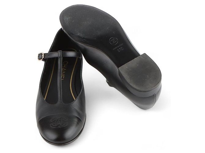 Chanel Scarpe basse Mary Jane con cinturino a T Taglia Nero - vista 7
