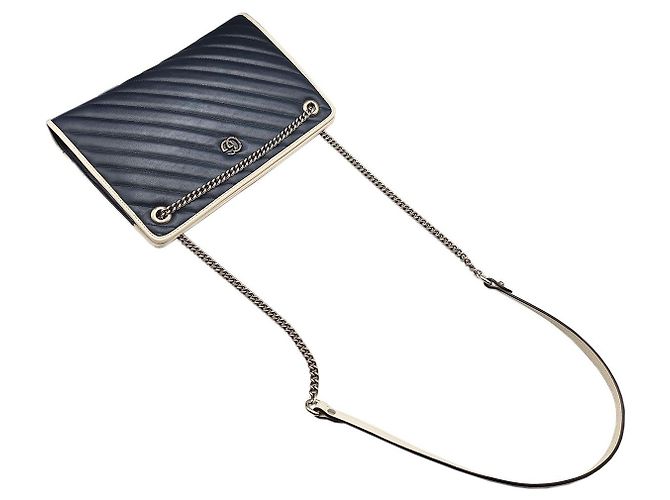 Gucci Borsa a tracolla GG Marmont in matelassé chevron blu con catena dorata - vista 6