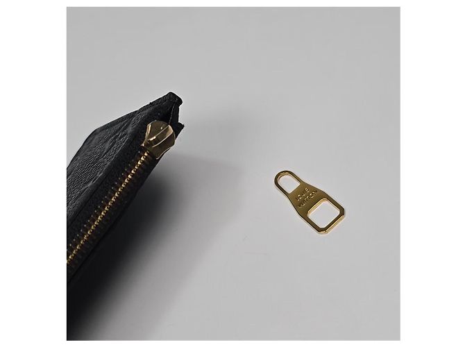 Louis Vuitton Cartera Monogram Empreinte Clemence Plata - vista 10