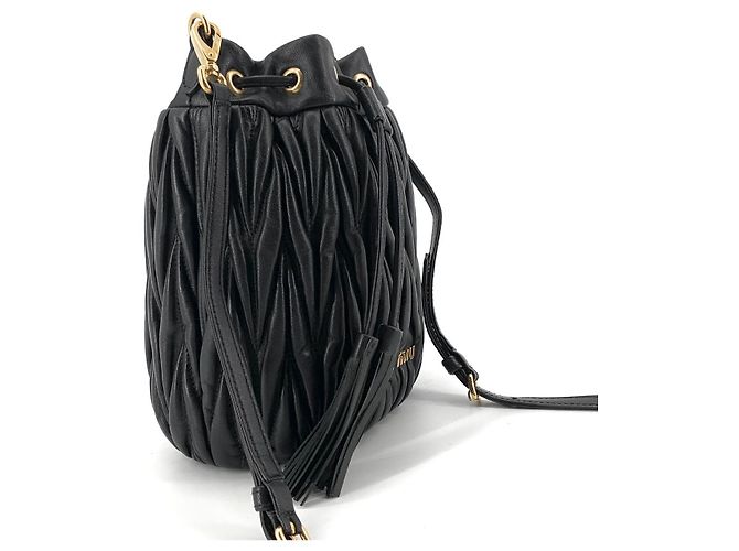 Miu Miu Borsa a secchiello in pelle a tracolla Nero - vista 5