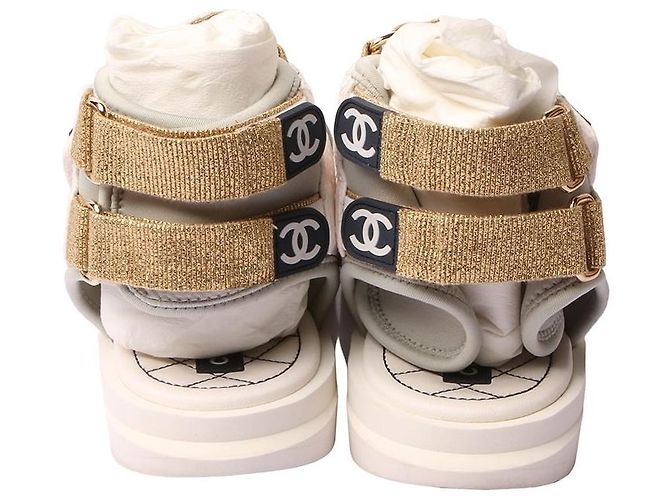 Chanel Sandali high-top con logo Velcro Bianco - vista 3