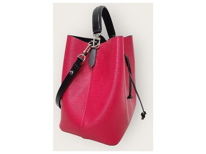 Néonoé Louis Vuitton Grenade Pink Noir Epi NeoNoe Rosa - vista 4