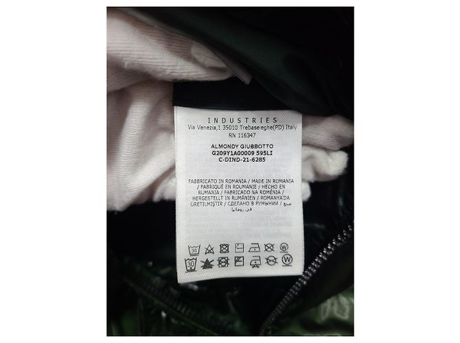 Moncler Alyx Almond Green Short Down Jacket - view 5