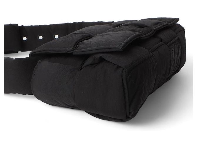 Bottega Veneta Borsa a tracolla Padded Tech Mini Cassette Nero - vista 5