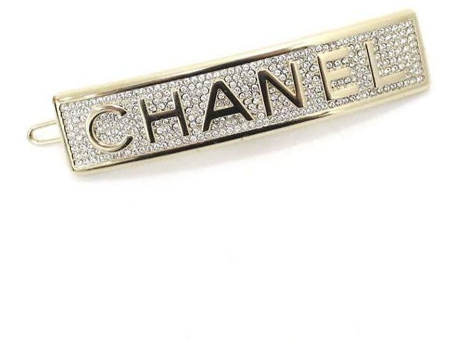 Chanel Fermaglio per capelli quadrato con iniziale in cristallo di stagione D'oro - vista 2