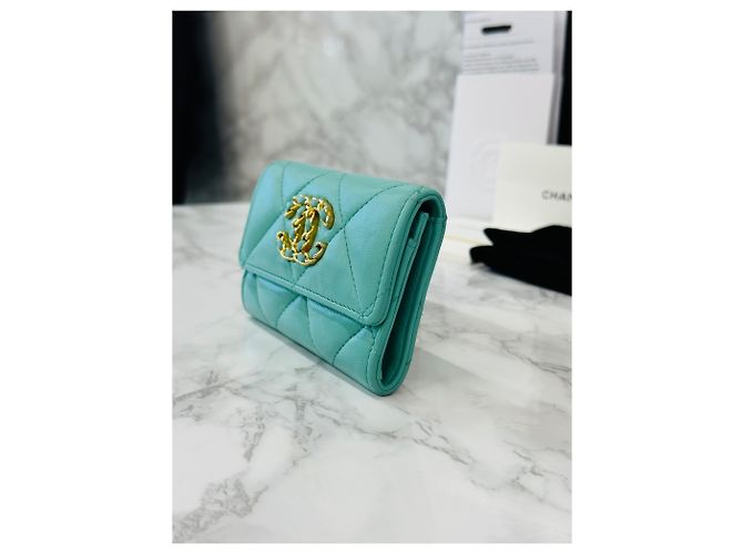 Chanel 19 Chanel Cartera con solapa Gold Mint Verde - vista 3