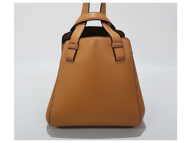 Loewe Hammock Nugget Bag - view 5