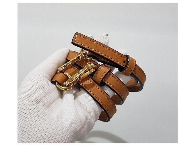 Loewe Hammock Nugget Bag - view 7