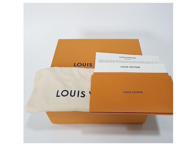 Louis Vuitton Borsa Bucket Monogram Nano - vista 10
