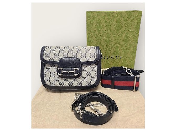 Horsebit 1955 Gucci Mini borsa a tracolla GG Supreme Horsebit blu e beige - vista 8