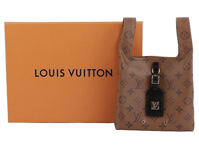 Louis Vuitton Borsa Atlantis BB Marrone - vista 11