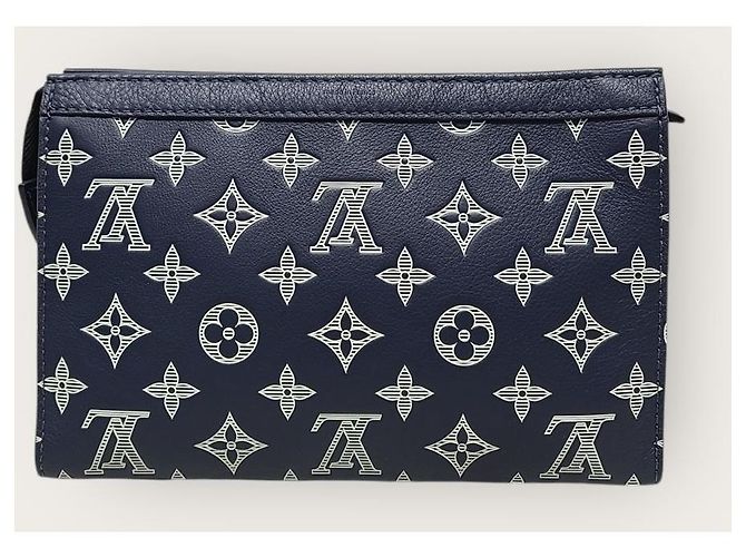 Louis Vuitton Portafoglio Wearable Gas Can con monogramma ombra blu inchiostro e bianco - vista 2