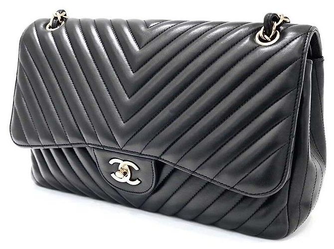 Chanel Agneau Chevron Classic Jumbo Nero - vista 2