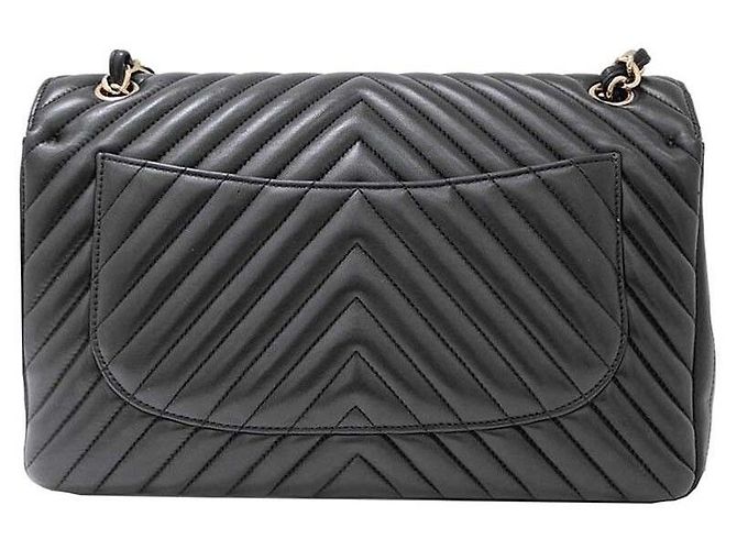 Chanel Agneau Chevron Classic Jumbo Nero - vista 3