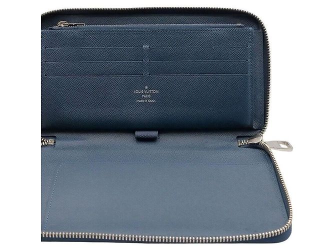 Louis Vuitton Zippy Wallet Blue - view 5