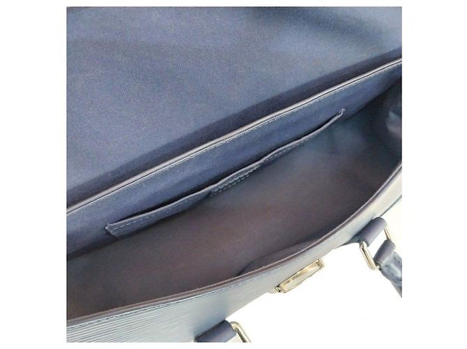 Louis Vuitton Borsa Tote LV Secours PM Epi Leather Blue Top Handle Bag - vista 3
