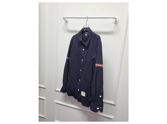 Thom Browne Giacca-camicia in nylon blu navy con dettaglio sulla manica con bottoni a pressione - vista 3