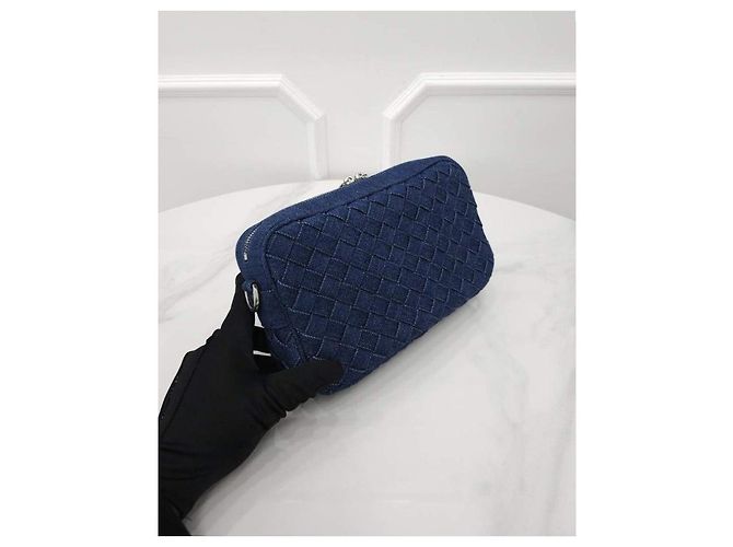 Bottega Veneta Borsa fotocamera in denim blu indaco - vista 2