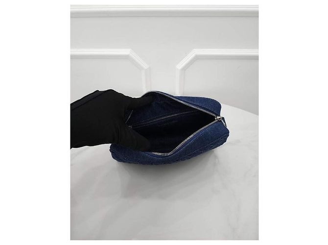 Bottega Veneta Borsa fotocamera in denim blu indaco - vista 7