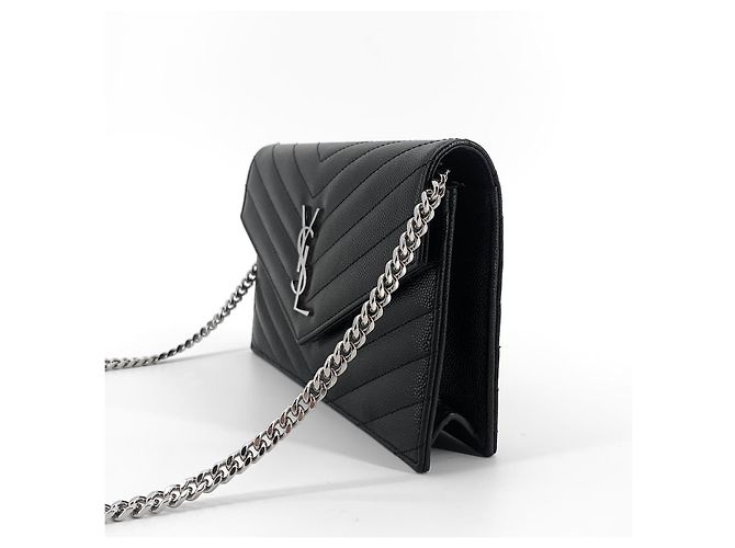 Saint Laurent Borsa a tracolla WOC Monogram Envelope con catena Nero - vista 4