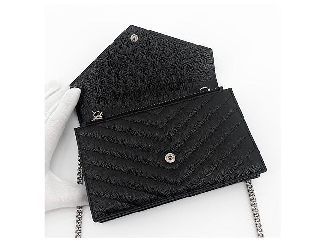 Saint Laurent Borsa a tracolla WOC Monogram Envelope con catena Nero - vista 7