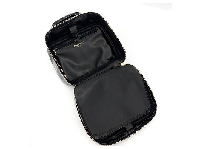 Chanel Borsa Tote con Manico Superiore Cosmético Brevettato con Tracolla Nero - vista 7
