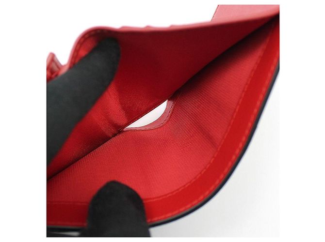 Salvatore Ferragamo Cartera compacta Gancini bañada en oro negro - Sin usar Roja - view 8