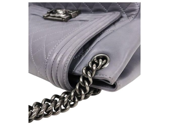 Chanel Borsa a tracolla Boy Flap Viola Porpora - vista 13